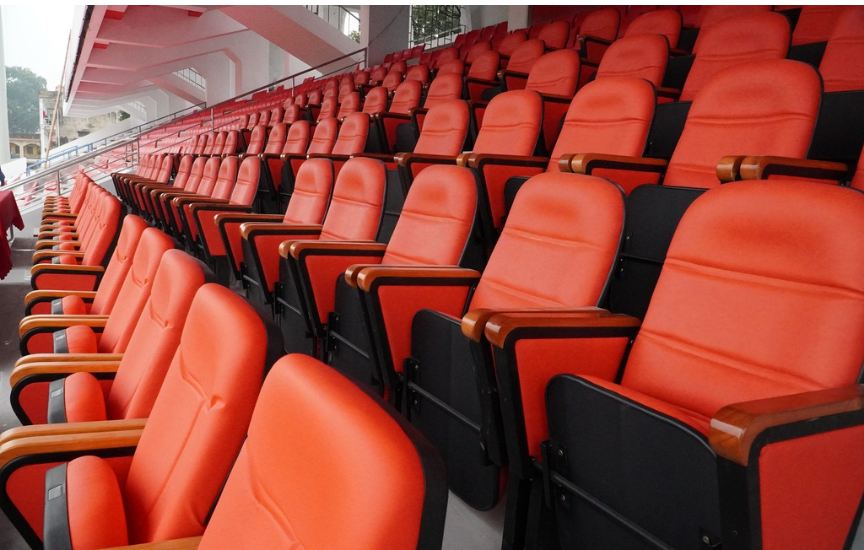 Khu vực khán đài cũng được nâng cấp làm mới. Ảnh: Internet