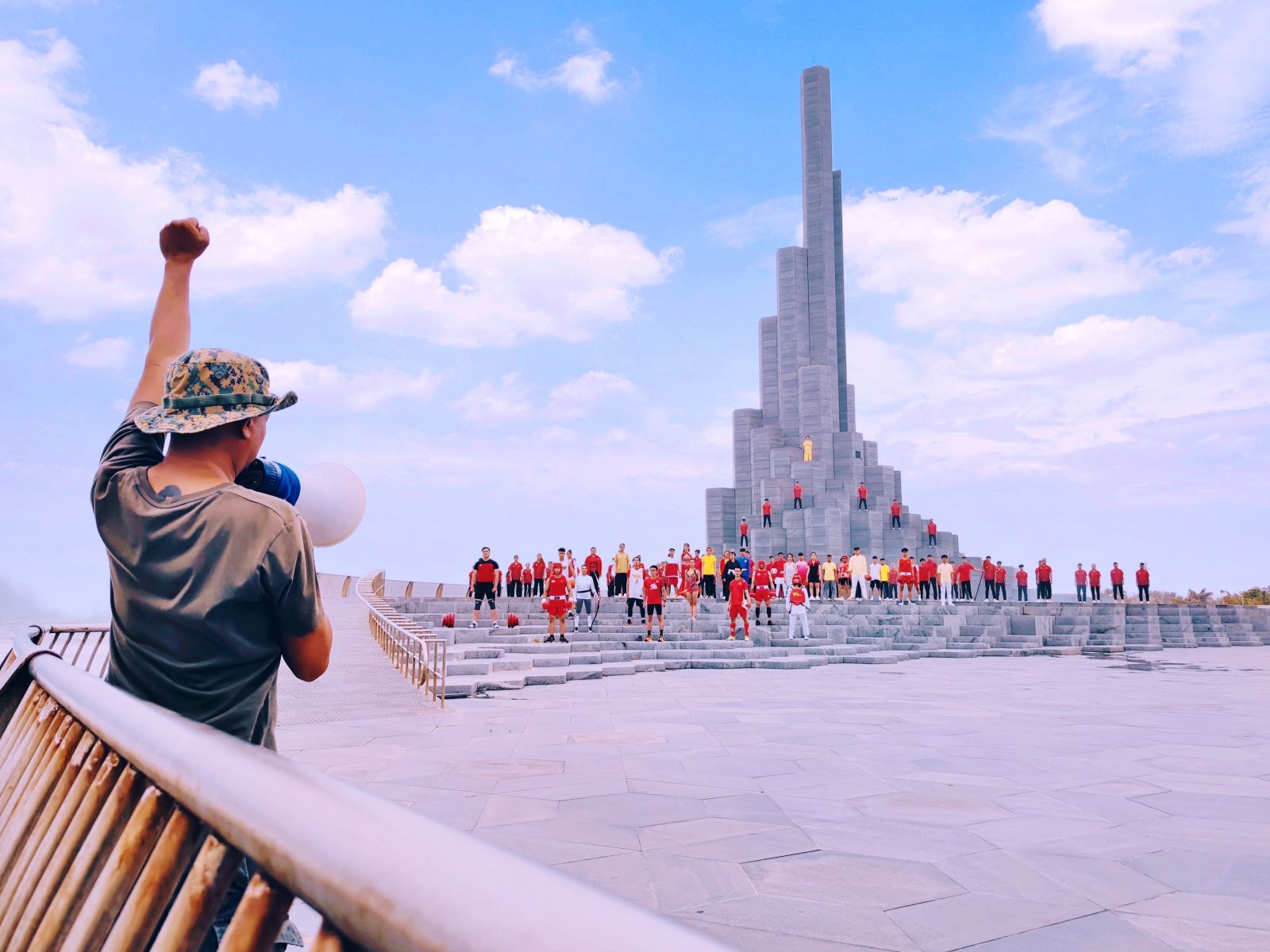 Tháp Nghinh Phong (Phú Yên) được chọn làm địa điểm quay MV. Ảnh: Internet