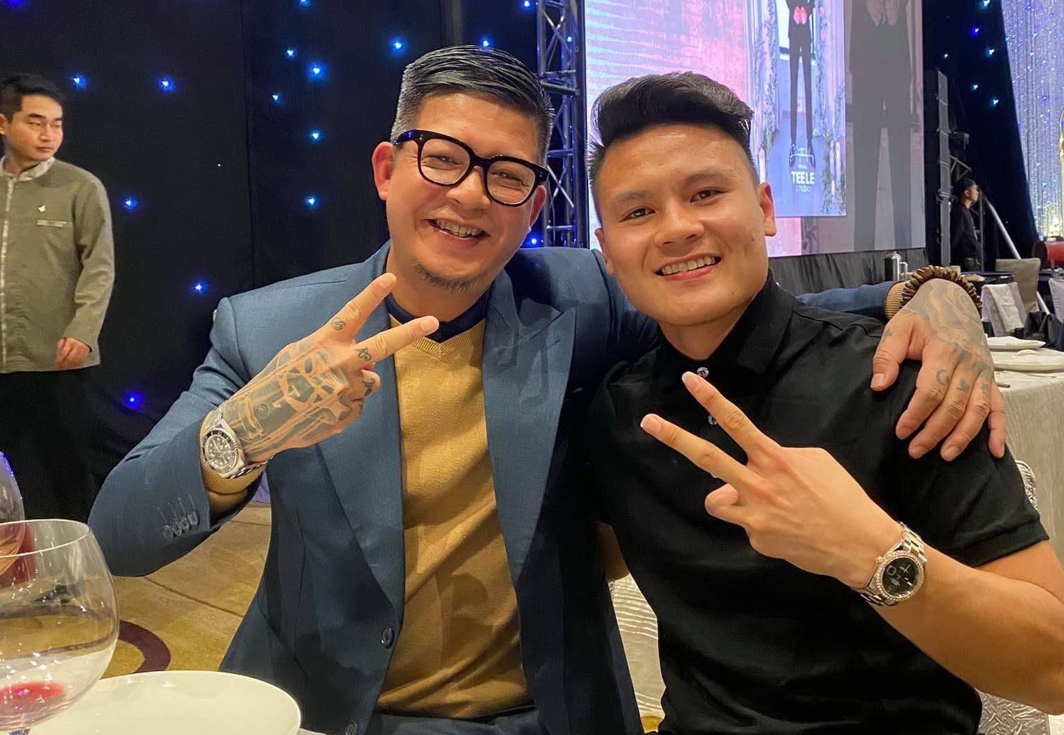 Người đại diện Nguyễn Đắc Văn & Quang Hải. Ảnh: Internet