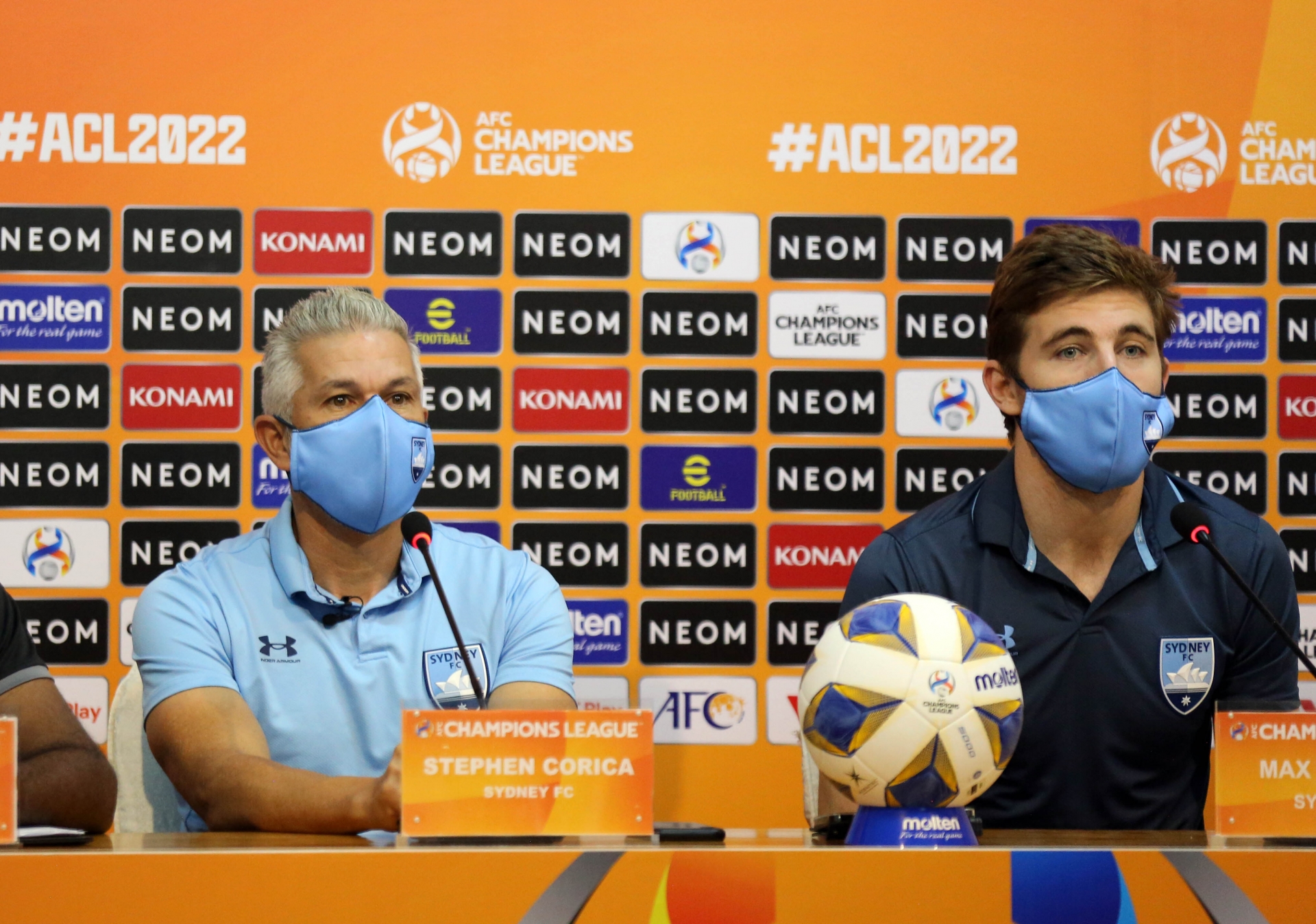 HLV Stephen Corica đặt mục tiêu giành 3 điểm trước HAGL. Ảnh: Internet