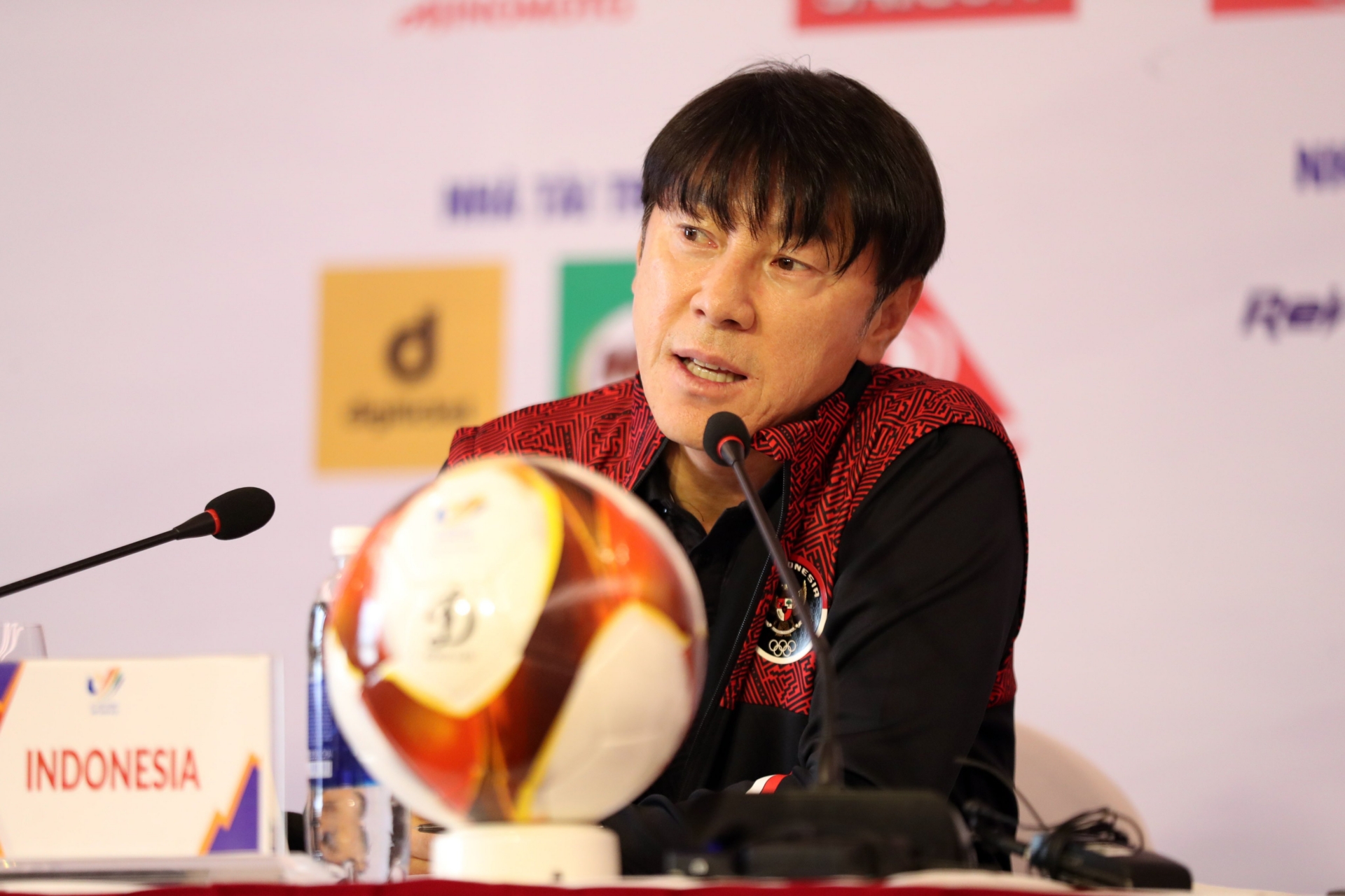 Giành chiến thắng thuyết phục trước U23 Indonesia, thầy Park nói gì? 3