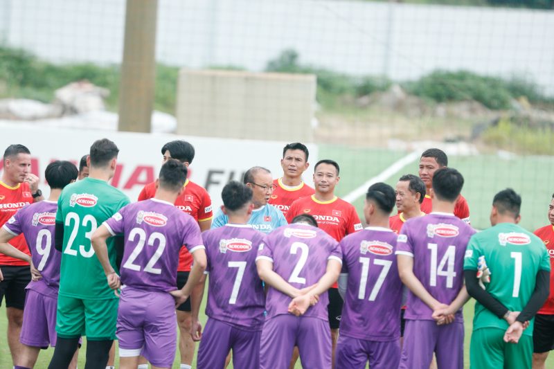 HLV Park Hang-seo đang tập trung cùng ĐT Việt Nam tại TP. HCM. Ảnh: VFF HLV Park Hang-seo đang tập trung cùng ĐT Việt Nam tại TP. HCM. Ảnh: VFF
