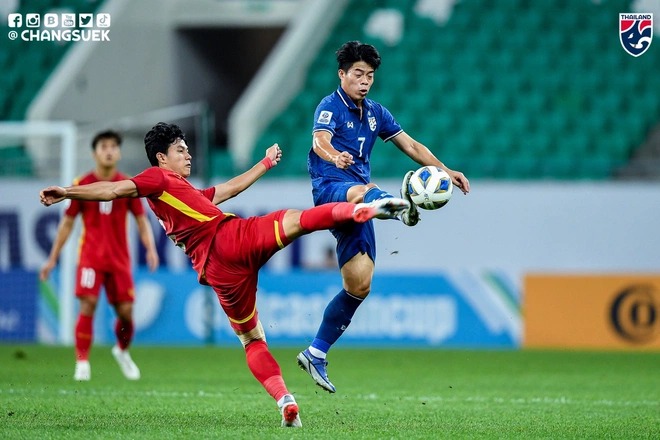 U23 Việt Nam 2-2 U23 Thái Lan: Thi đấu đầy kiên cường, thầy trò HLV Gong Oh-kyun chia điểm đầy đáng tiếc - Ảnh 1 U23 Việt Nam 2-2 U23 Thái Lan: Thi đấu đầy kiên cường, thầy trò HLV Gong Oh-kyun chia điểm đầy đáng tiếc - Ảnh 1