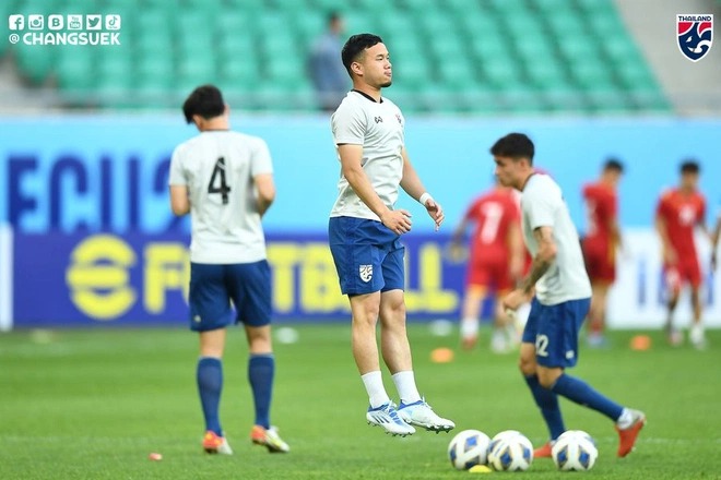 U23 Việt Nam 2-2 U23 Thái Lan: Thi đấu đầy kiên cường, thầy trò HLV Gong Oh-kyun chia điểm đầy đáng tiếc - Ảnh 7 U23 Việt Nam 2-2 U23 Thái Lan: Thi đấu đầy kiên cường, thầy trò HLV Gong Oh-kyun chia điểm đầy đáng tiếc - Ảnh 7