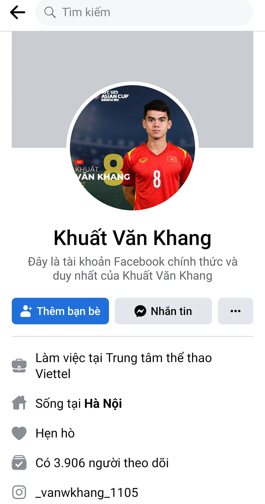 Văn Khang liên tục phải đính chính thông tin về tài khoản trên MXH. Ảnh: Internet