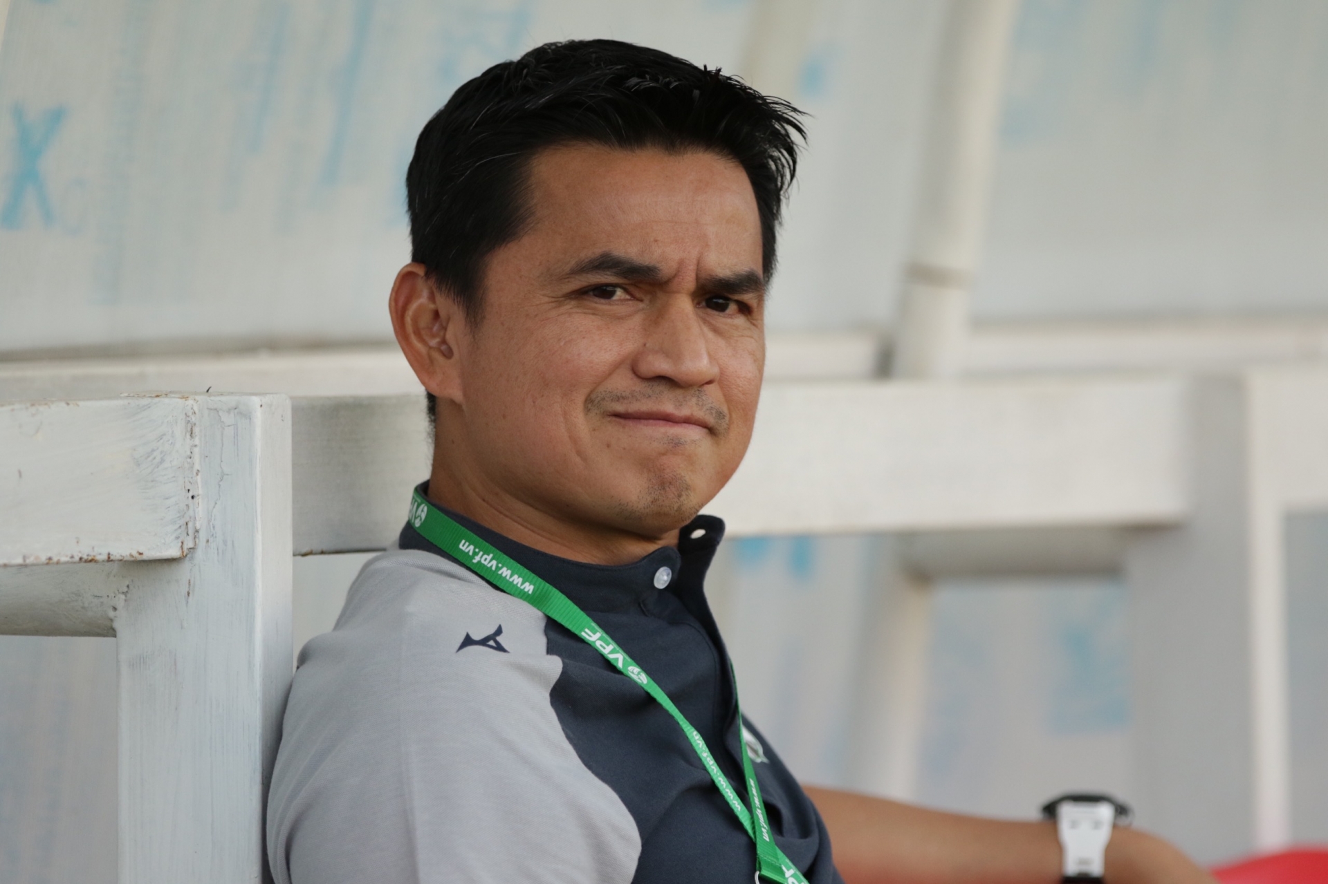 HLV Kiatisak sẽ còn rất nhiều điều phải làm với HAGL. Ảnh: Internet