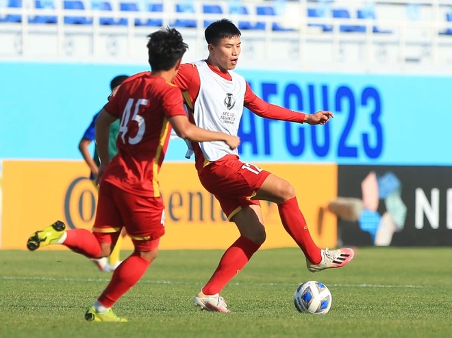 U23 Việt Nam 2-0 U23 Malaysia: Thầy trò HLV Gong Oh-kyun xuất sắc giành vé vào Tứ kết U23 châu Á 2022 - Ảnh 9 U23 Việt Nam 2-0 U23 Malaysia: Thầy trò HLV Gong Oh-kyun xuất sắc giành vé vào Tứ kết U23 châu Á 2022 - Ảnh 9