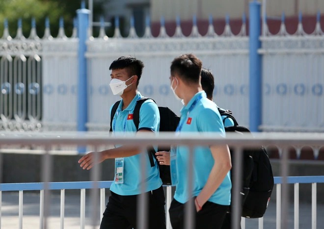 U23 Việt Nam 2-0 U23 Malaysia: Thầy trò HLV Gong Oh-kyun xuất sắc giành vé vào Tứ kết U23 châu Á 2022 - Ảnh 17 U23 Việt Nam 2-0 U23 Malaysia: Thầy trò HLV Gong Oh-kyun xuất sắc giành vé vào Tứ kết U23 châu Á 2022 - Ảnh 17