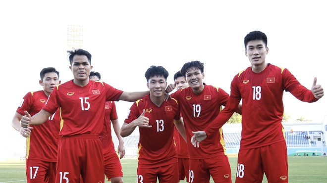 Thầy trò HLV Gong Oh-kyun xuất sắc giành vé vào Tứ kết U23 châu Á 2022 Thầy trò HLV Gong Oh-kyun xuất sắc giành vé vào Tứ kết U23 châu Á 2022