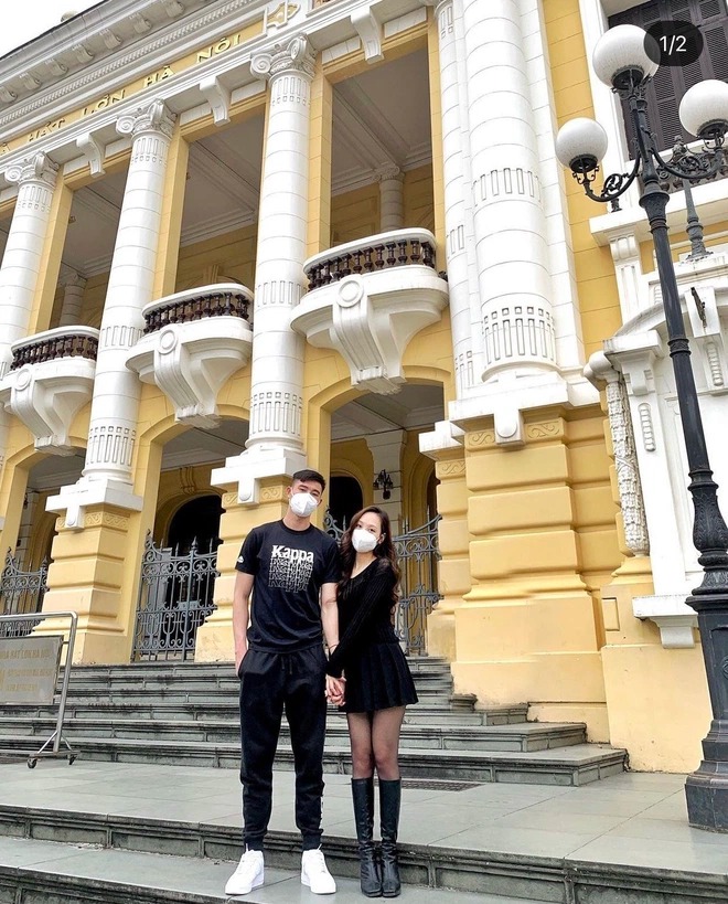Lộ diện bạn gái 'cực xinh' của thủ môn U23 Việt Nam - Quan Văn Chuẩn - Ảnh 2 Lộ diện bạn gái 'cực xinh' của thủ môn U23 Việt Nam - Quan Văn Chuẩn - Ảnh 2