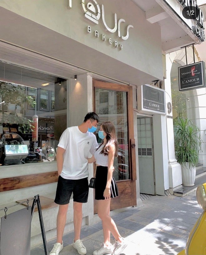 Lộ diện bạn gái 'cực xinh' của thủ môn U23 Việt Nam - Quan Văn Chuẩn - Ảnh 3 Lộ diện bạn gái 'cực xinh' của thủ môn U23 Việt Nam - Quan Văn Chuẩn - Ảnh 3