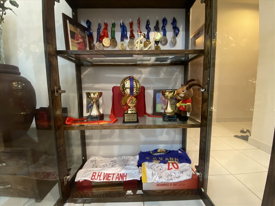 Bùi Hoàng Việt Anh: 'Biến cố' tuổi 12 và nghị lực phi thường của đội trưởng U23 Việt Nam - Ảnh 1