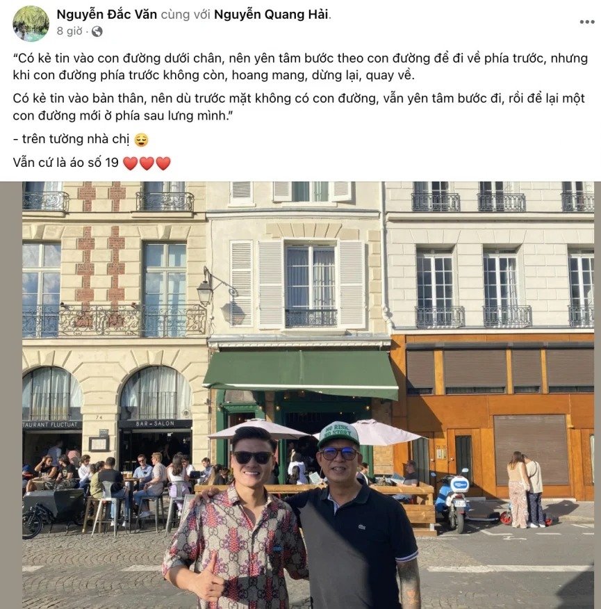 Quang Hải xuất hiện ở châu Âu cùng người đại diện Nguyễn Đắc Văn. Ảnh: FBNV