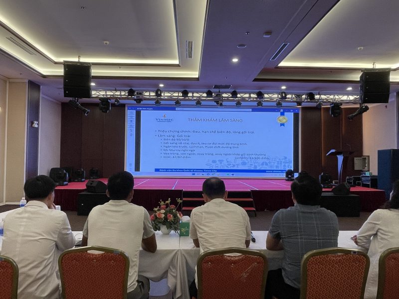 Buổi hội chẩn chấn thương của Lê Văn Xuân. Ảnh: VFF Buổi hội chẩn chấn thương của Lê Văn Xuân. Ảnh: VFF