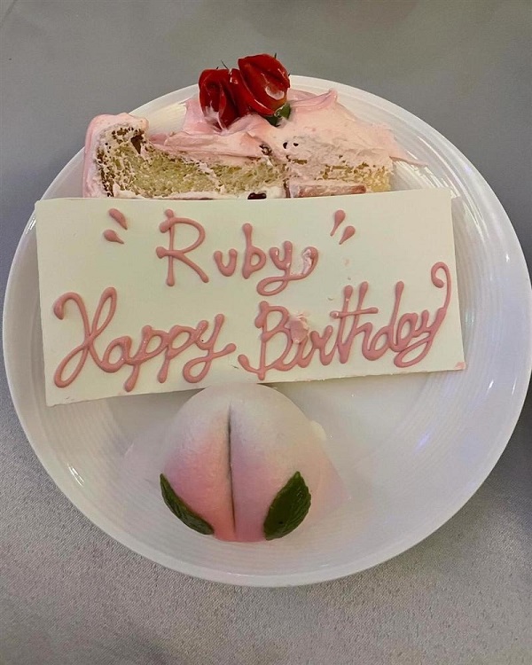 Khoảnh khắc tình bể bình giữa Lâm Tâm Như và Hoắc Kiến Hoa ngày đặc biệt - Ảnh 1