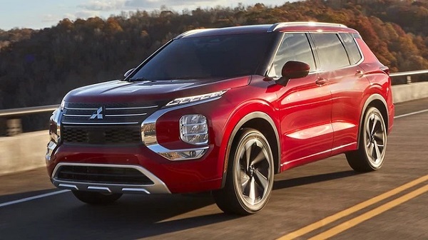 Ra mắt Mitsubishi Outlander 2021: Giá quy đổi từ 597 triệu đồng, dễ thành bom tấn trước Honda CR-V và Mazda CX-5 khi về Việt Nam.