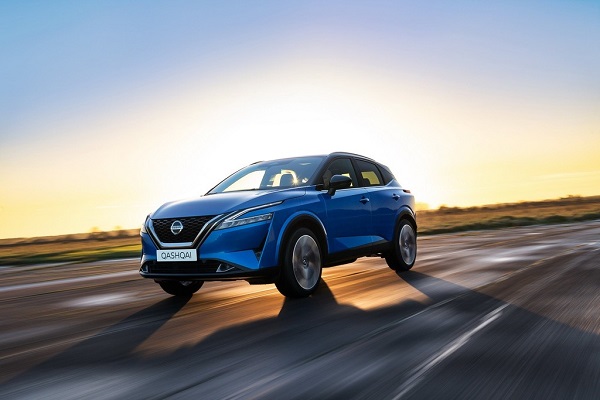 Nissan 2021 vừa ra mắt Qashqai thế hệ thứ 3 tại châu Âu. Mẫu SUV này được thay đổi đôi chút ở kiểu dáng. 