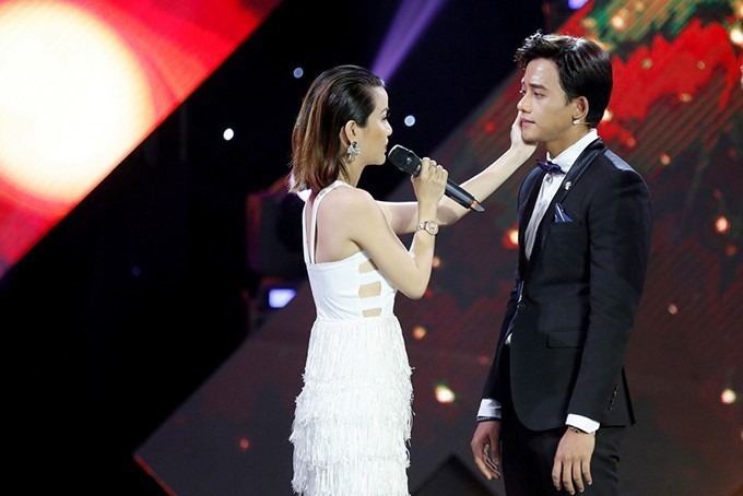 Bạn gái cũ từng níu kéo Mai Tài Phến Bạn gái cũ từng níu kéo Mai Tài Phến