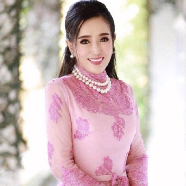 Hoa hậu Hoàn vũ thế giới người Thái Lan ở tuổi 74 (ảnh FBNV) Hoa hậu Hoàn vũ thế giới người Thái Lan ở tuổi 74 (ảnh FBNV)