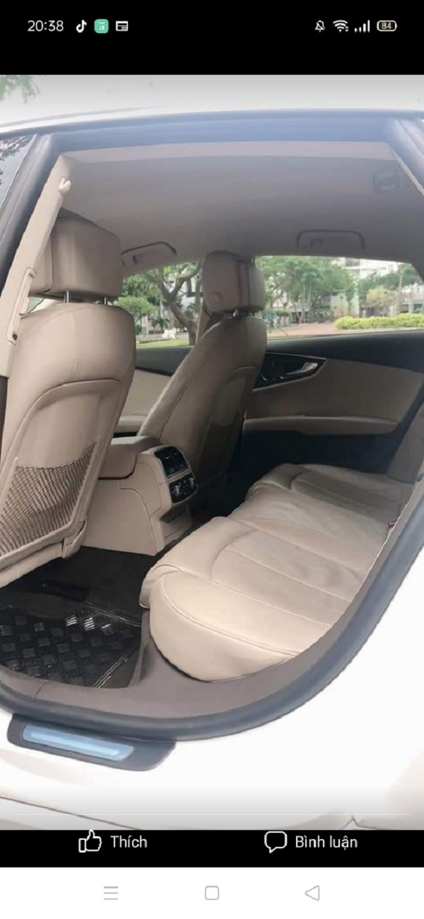 Ngọc Trinh đăng tin bán xế hộp đầu năm, dân mạng vào bình luận đầy hài hước - Ảnh 2 Ngọc Trinh đăng tin bán xế hộp đầu năm, dân mạng vào bình luận đầy hài hước - Ảnh 2