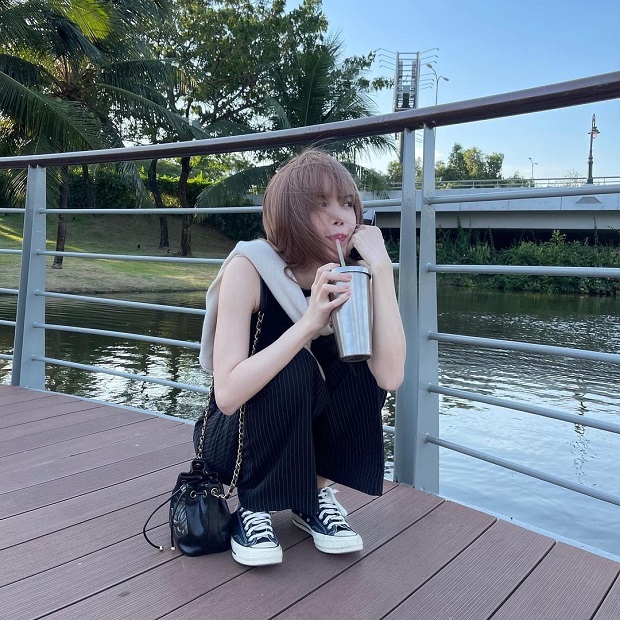 Thiều Bảo Trâm liên tục đăng ảnh 'thả thính' hậu chia tay (ảnh FBNV) Thiều Bảo Trâm liên tục đăng ảnh 'thả thính' hậu chia tay (ảnh FBNV)