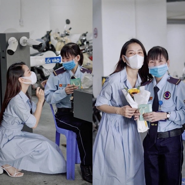 Chi Pu tặng quà cho người bán hàng rong, cô giữ xe.