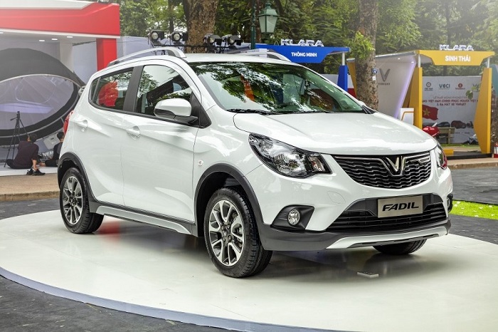 VinFast Fadil với đà bứt phá trong năm 2020 tiếp tục cho thấy sức hút ấn tượng với người tiêu dùng Việt khi bỏ xa đối thủ rất mạnh là Hyundai Grand i10. Qua đó, giúp cho VinFast đạt thành tích tốt trong tháng 2 vừa qua.