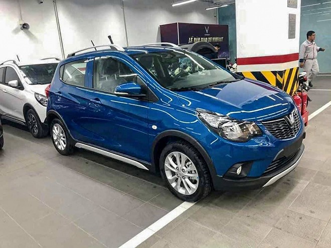 Dù rơi vào tháng thấp điểm lại chịu ảnh hưởng của dịch Covid-19, doanh số bán hàng của VinFast vẫn đạt 1.718 xe ô tô trong tháng 2/2021. Đây là con số đáng mơ ước mà bất cứ hãng xe nào cũng mong muốn đạt được. 