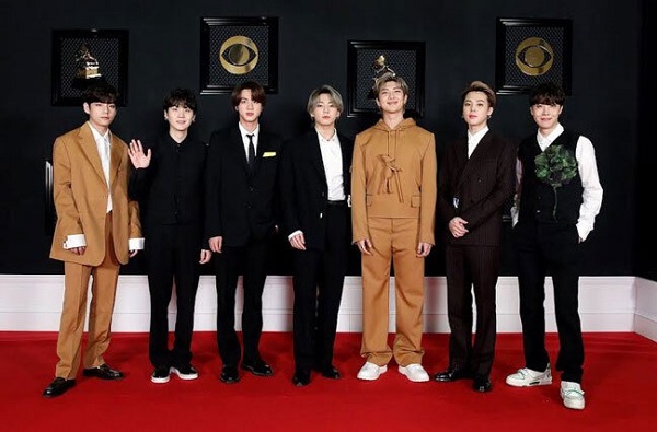 BTS trượt giải Grammy dù trước đó là ứng cử viên lần đầu tiên được đề cử trong hạng mục này cho đĩa đơn đứng đầu nhiều bảng xếp hạng âm nhạc quốc tế - Dynamite. 