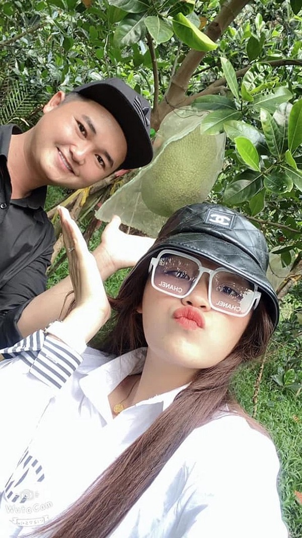 Cuộc sống sang trang, chuyện tình yêu của 'thánh sún' cũng thăng hoa không kém (ảnh FBNV)