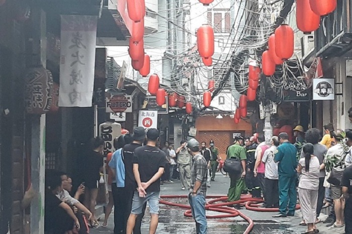 Vụ cháy 'khu phố Nhật' (ảnh Tri thức trực tuyến) Vụ cháy 'khu phố Nhật' (ảnh Tri thức trực tuyến)