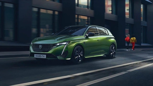Ra mắt Peugeot 308 thế hệ mới, nhìn như xe sang, chờ ngày về Việt Nam tạo sân chơi mới. Hiện chưa có giá bán cụ thể cho Peugeot 308. 