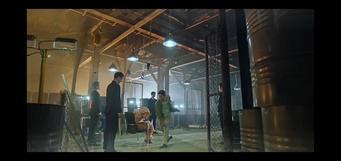 Penthouse 2 - Cuộc chiến thượng lưu tập 11: Ju Dan Tae cho Logan Lee 'ăn hành', Na Ae Kyo bị truy bắt - Ảnh 3 Penthouse 2 - Cuộc chiến thượng lưu tập 11: Ju Dan Tae cho Logan Lee 'ăn hành', Na Ae Kyo bị truy bắt - Ảnh 3