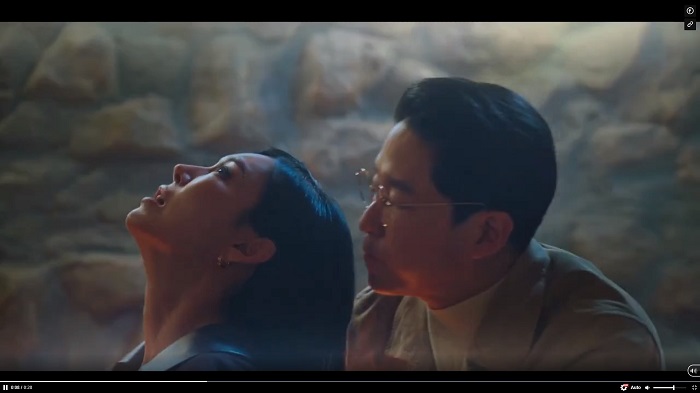 Penthouse 2 - Cuộc chiến thượng lưu tập 11: Ju Dan Tae cho Logan Lee 'ăn hành', Na Ae Kyo bị truy bắt - Ảnh 4 Penthouse 2 - Cuộc chiến thượng lưu tập 11: Ju Dan Tae cho Logan Lee 'ăn hành', Na Ae Kyo bị truy bắt - Ảnh 4