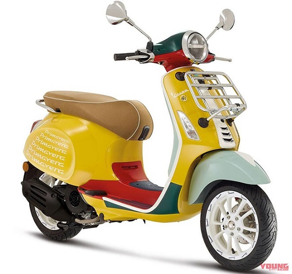 Vespa Primavera 150 2021 ra mắt phiên bản Picnic cực yêu với màu sắc ấn tượng. Được biết, giá bán của phiên bản này tại Nhật Bản là tương đương 112 triệu đồng khi quy đổi ra tiền Việt, phiên bản này đắt hơn một chút so với phiên bản thường (155cc) với giá 105 triệu đồng. Phiên bản đắt nhất là Primavera SEAN WOTHERSPOON 125 với giá lên tới 126 triệu đồng. 