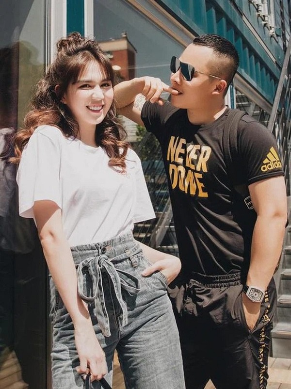 Ngọc Trinh công khai cùng Vũ Khắc Tiệp thừa nhận chuyện thầm kín - Ảnh 3 Ngọc Trinh công khai cùng Vũ Khắc Tiệp thừa nhận chuyện thầm kín - Ảnh 3