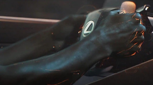 Lexus hé lộ phần nội thất của xe hoàn toàn mới ra mắt 30/3 tuy nhiên lại bất ngờ gây tranh cãi.