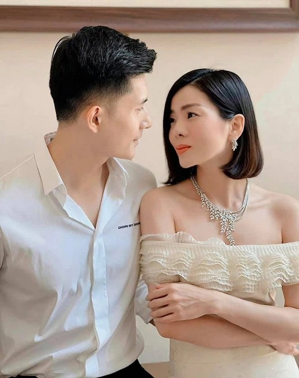 Lâm Bảo Châu tích cực khoe báu vật tình yêu, chứng minh chỉ yêu mỗi Lệ Quyên - Ảnh 2 Lâm Bảo Châu tích cực khoe báu vật tình yêu, chứng minh chỉ yêu mỗi Lệ Quyên - Ảnh 2
