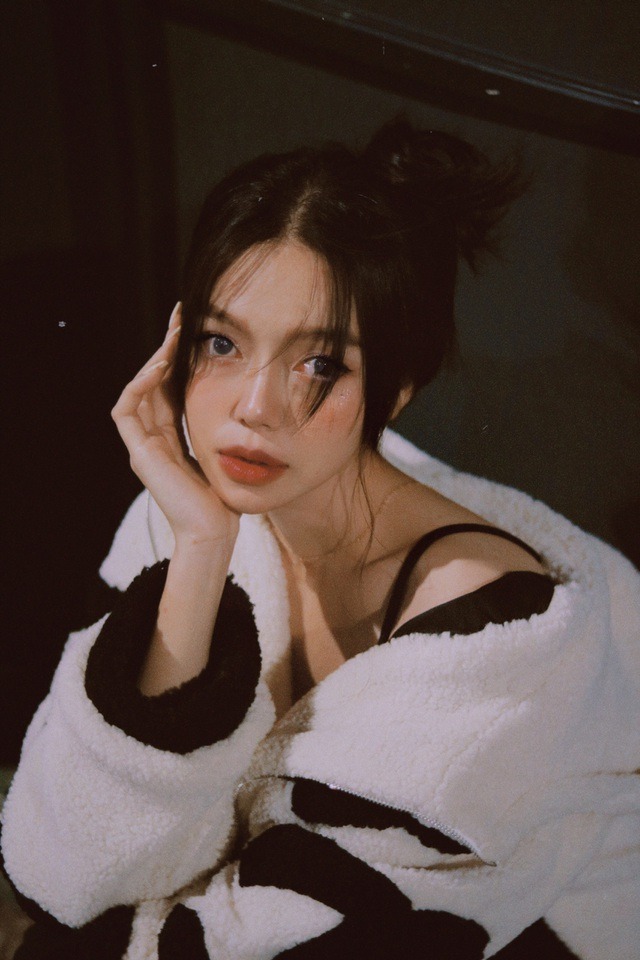 Hot girl bác sĩ thú y tương lai Nguyễn Lại Xuân Thảo (ảnh FBNV) Hot girl bác sĩ thú y tương lai Nguyễn Lại Xuân Thảo (ảnh FBNV)