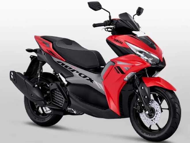Xe ga Yamaha mạnh nhất phân khúc 150cc về Việt Nam, giá rẻ bất ngờ chỉ 49 triệu đồng, rẻ hơn NVX 155 lắp ráp ở Việt Nam tới 5 triệu đồng. Riêng bản ABS của Aerox 155 thì có giá cao hơn, với mức niêm yết khi nhập về Việt Nam là 58 triệu đồng.
