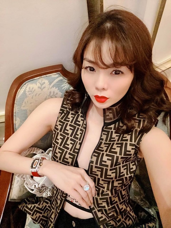 Lâm Bảo Châu bỗng tiếc nuối quá khứ, thời chưa từng yêu Lệ Quyên - Ảnh 3 Lâm Bảo Châu bỗng tiếc nuối quá khứ, thời chưa từng yêu Lệ Quyên - Ảnh 3