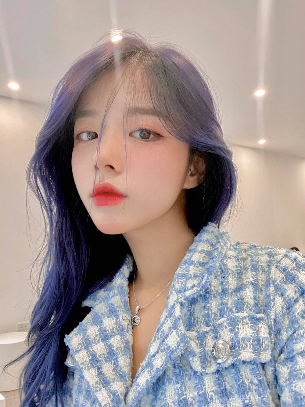 Nổi tiếng nhất ĐH Kinh tế Quốc dân vì xinh đẹp, mặt mộc của hotgirl Phan Hằng gây tò mò - Ảnh 4