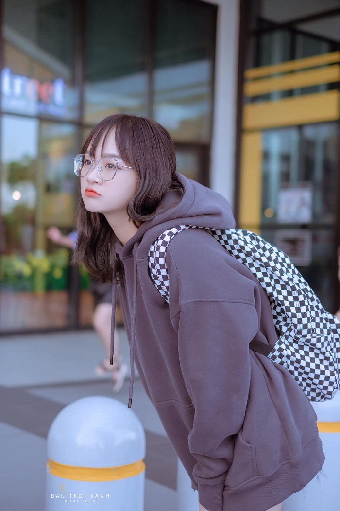 'Thánh nữ' bida Gấm Kami bị chê quá 'lươn lẹo', cả năm chỉ xài 1 chiêu câu view nhàm chán - Ảnh 2 'Thánh nữ' bida Gấm Kami bị chê quá 'lươn lẹo', cả năm chỉ xài 1 chiêu câu view nhàm chán - Ảnh 2