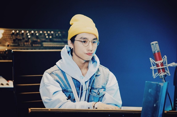 Sơn Tùng ngồi tâm sự với fan về tình yêu (ảnh FBNV)