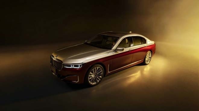 BMW 7-Series Shining Shadow với ngoại thất 2 tone màu như Maybach.
