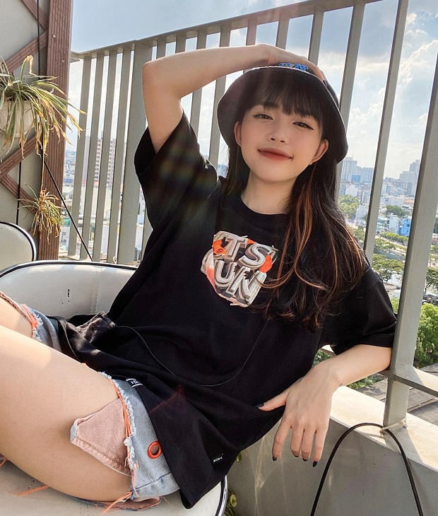 Bụt được gái xinh công khai tán tỉnh, Linh Ngọc Đàm cũng giới thiệu người yêu - Ảnh 3 Bụt được gái xinh công khai tán tỉnh, Linh Ngọc Đàm cũng giới thiệu người yêu - Ảnh 3