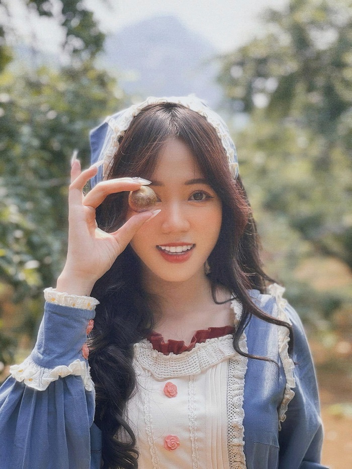 Nàng Mèo được nhận xét ngày càng xinh đẹp