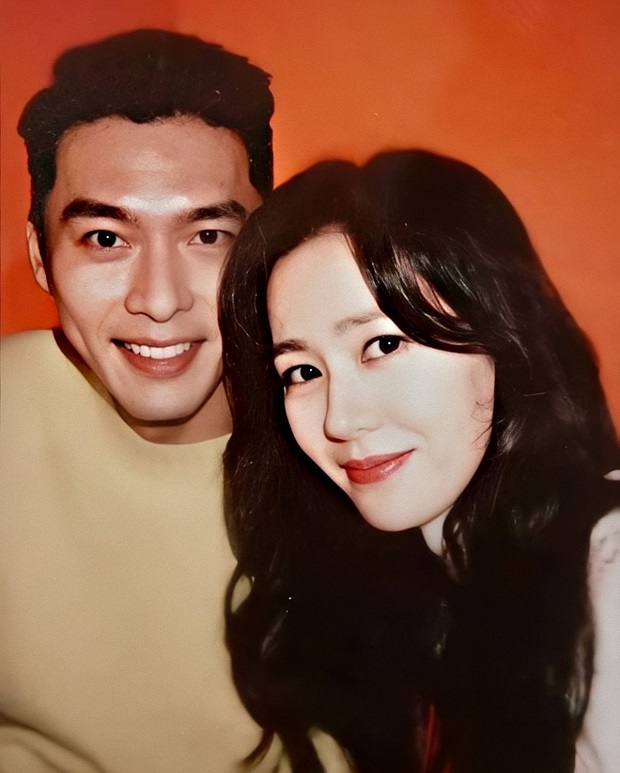 Hyun Bin hẹn hò Son Ye Jin kín như bưng vẫn bị phát hiện - Ảnh 1