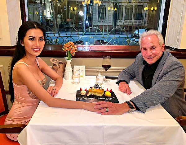'Bản sao Lan Khuê' được chiều như bà hoàng khi yêu (ảnh IGNV) 'Bản sao Lan Khuê' được chiều như bà hoàng khi yêu (ảnh IGNV)