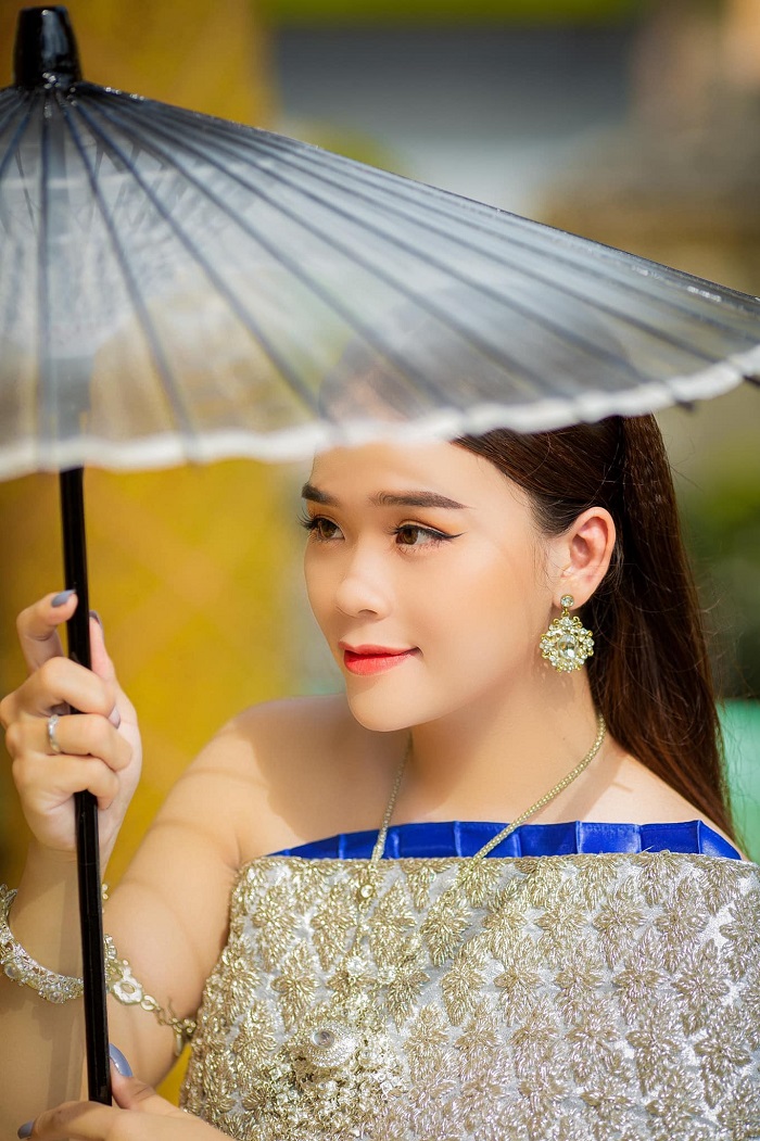 Vẻ đẹp ngày càng đằm thắm Vẻ đẹp ngày càng đằm thắm